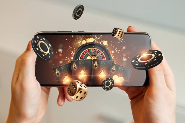 chou app interface showing live table with betting layout and player controls
